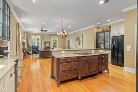 802 N Main Street Abbeville SC 29620