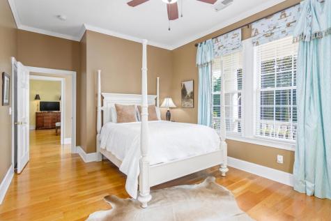 802 N Main Street Abbeville SC 29620