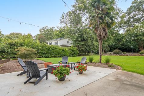 802 N Main Street Abbeville SC 29620