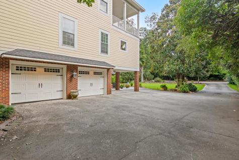 802 N Main Street Abbeville SC 29620