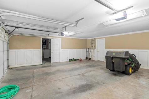 802 N Main Street Abbeville SC 29620