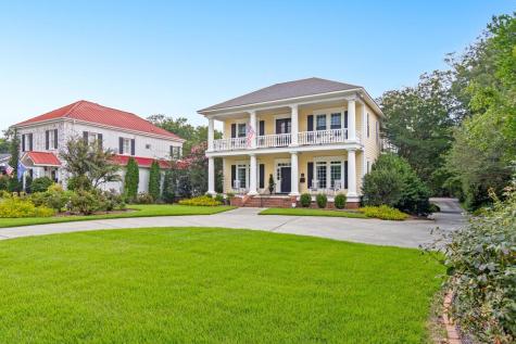 802 N Main Street Abbeville SC 29620