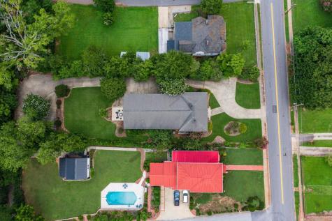 802 N Main Street Abbeville SC 29620