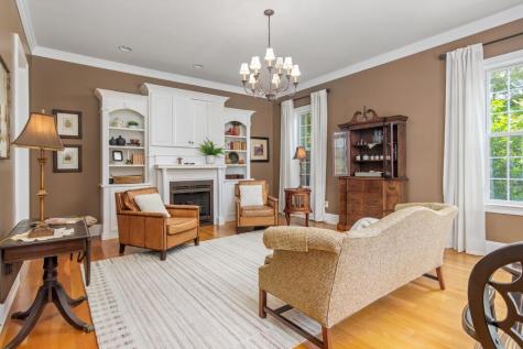 802 N Main Street Abbeville SC 29620