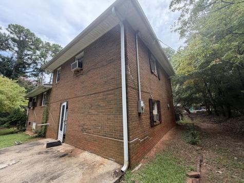307 N Bethune Street Greenwood SC 29646