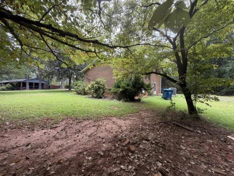 307 N Bethune Street Greenwood SC 29646