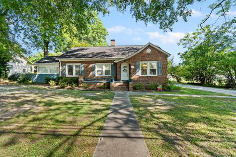 206 Laurel Ave., E Greenwood SC 29646