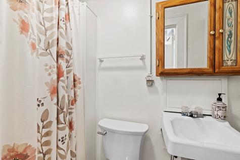 206 Laurel Ave., E Greenwood SC 29646