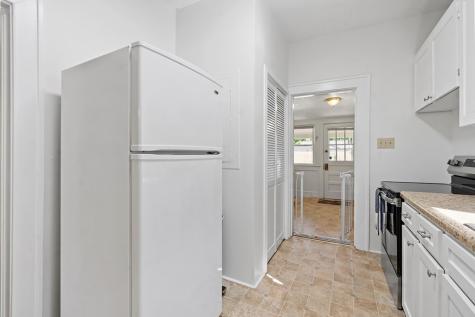 206 Laurel Ave., E Greenwood SC 29646