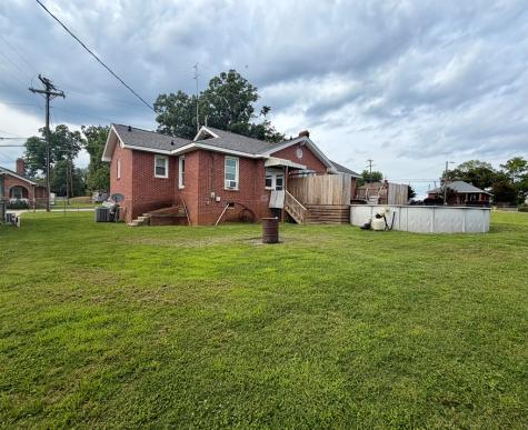 104 Saluda Street Ninety Six SC 29666