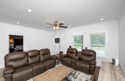 315 Broad Street W Iva SC 29655