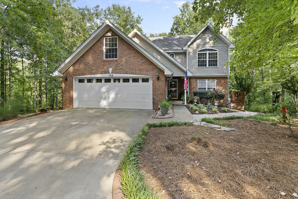 104 E Commodore Drive Cross Hill SC 29332
