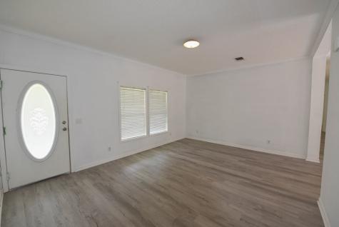 105 Glenn Forest Drive Hodges SC 29653