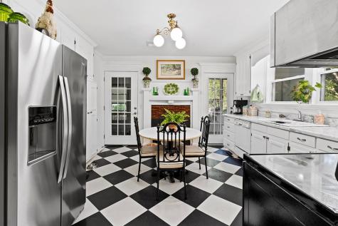 629 Main Street N Cross Hill SC 29332