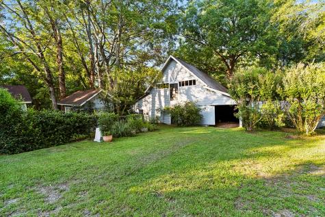 629 Main Street N Cross Hill SC 29332