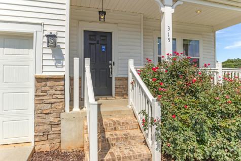 315 Pewter Circle Simpsonville SC 29680