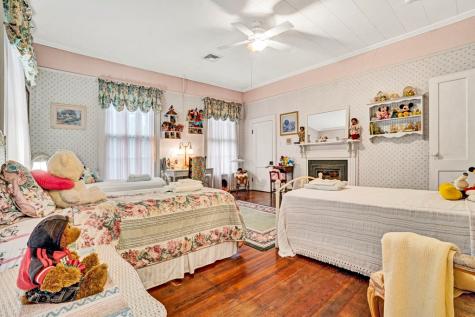 506 N Main Street Abbeville SC 29620