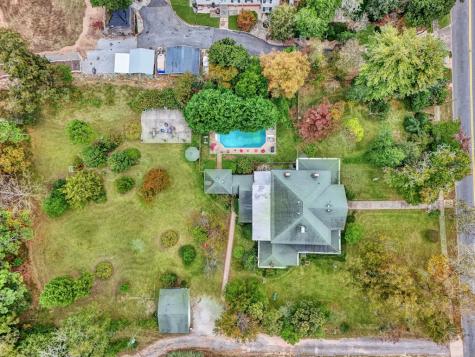 506 N Main Street Abbeville SC 29620