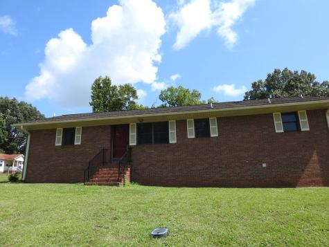 729 729 Darlington Street Calhoun Falls SC 29628