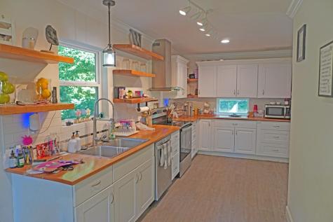 120 Gould Street Hodges SC 29653