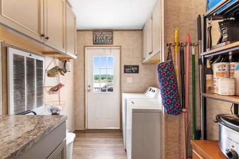 61 Square Grove Road Waterloo SC 29384