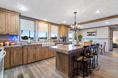 61 Square Grove Road Waterloo SC 29384