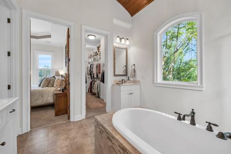 303 Commonwealth Drive Ninety Six SC 29666
