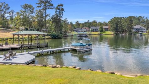 303 Commonwealth Drive Ninety Six SC 29666