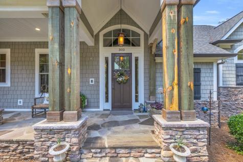 303 Commonwealth Drive Ninety Six SC 29666