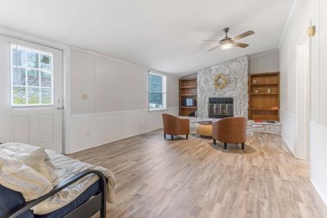 479/482 Robin Lane Waterloo SC 29384