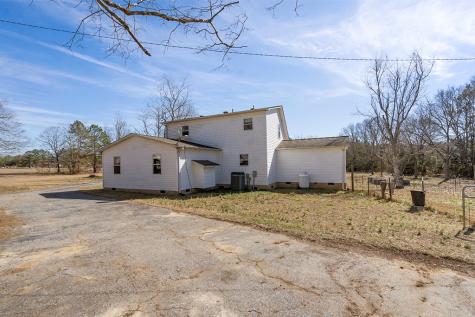 1810 Bell Road Iva SC 29655
