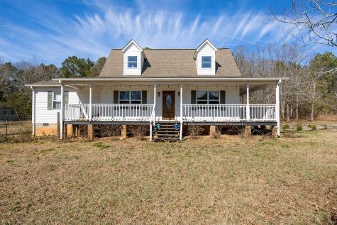 1810 Bell Road Iva SC 29655