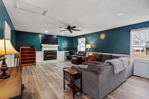 1810 Bell Road Iva SC 29655
