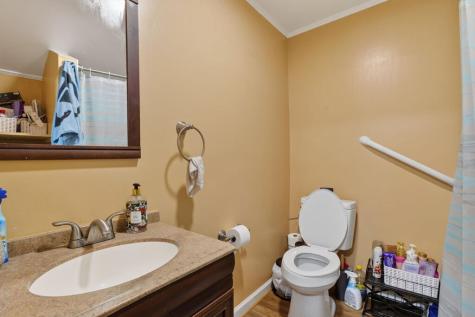 26 Main St W Ware Shoals SC 29692