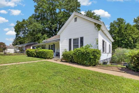 26 Main St W Ware Shoals SC 29692