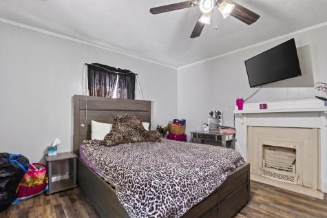26 Main St W Ware Shoals SC 29692