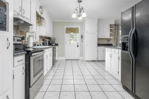 204 Byrnes Avenue Abbeville SC 29620