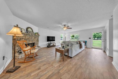 43 Sullivan Circle Donalds SC 29638