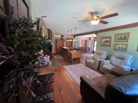 1020 Barnett Cross Hill SC 29332