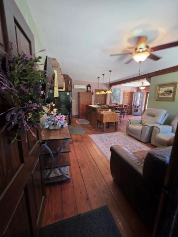 1020 Barnett Cross Hill SC 29332