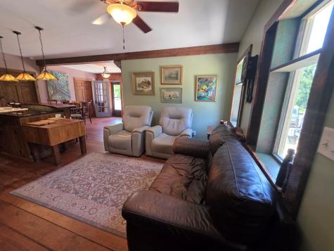 1020 Barnett Cross Hill SC 29332