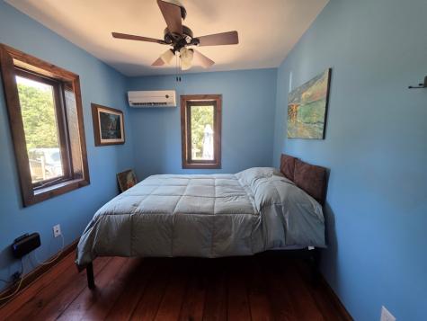 1020 Barnett Cross Hill SC 29332