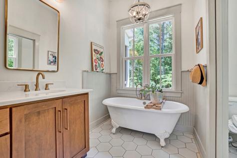2 Keystone Circle Abbeville SC 29620
