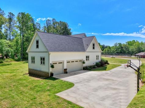 2 Keystone Circle Abbeville SC 29620