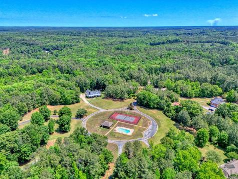 2 Keystone Circle Abbeville SC 29620