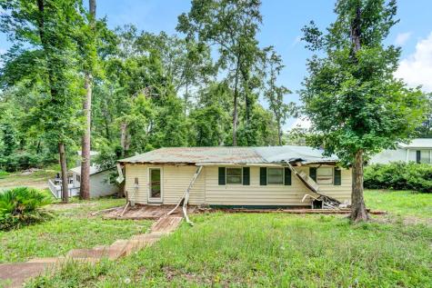 907 Lakeshore Drive Cross Hill SC 29332