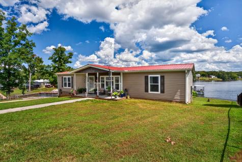 61 Square Grove Road Waterloo SC 29384