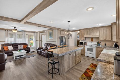 61 Square Grove Road Waterloo SC 29384