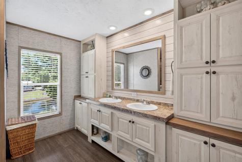 61 Square Grove Road Waterloo SC 29384