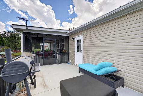 61 Square Grove Road Waterloo SC 29384